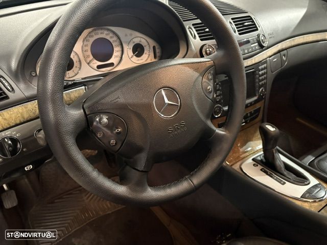 Mercedes-Benz E 270 - 36