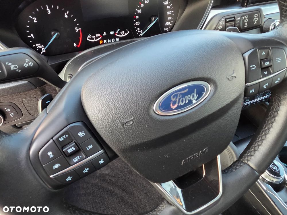 Ford Focus 2.0 EcoBlue Titanium Business - 37