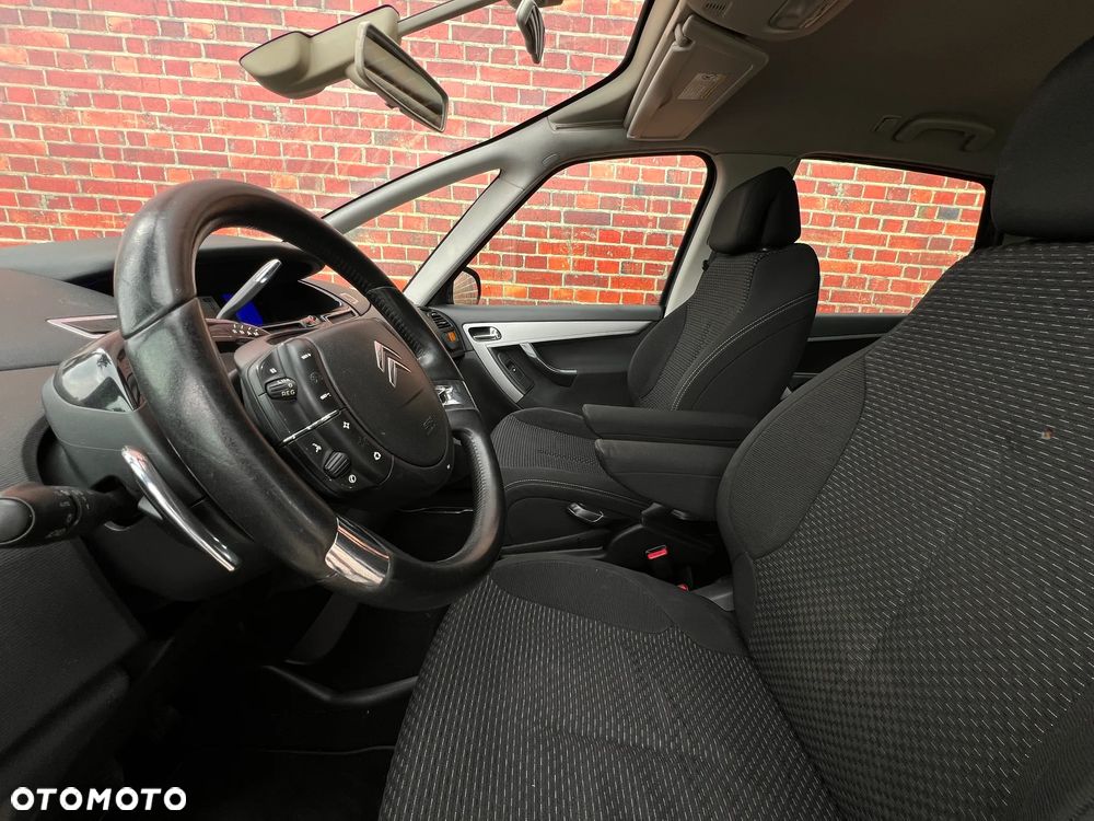 Citroën C4 Picasso - 12