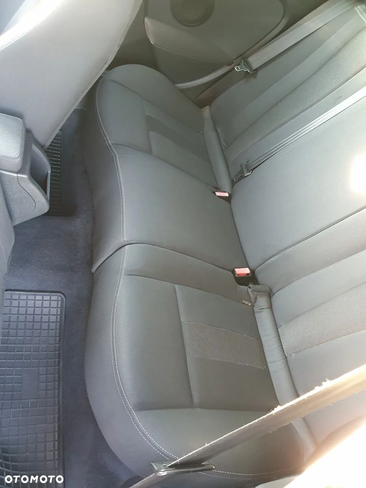 Renault Megane 1.6 16V Authentique - 9