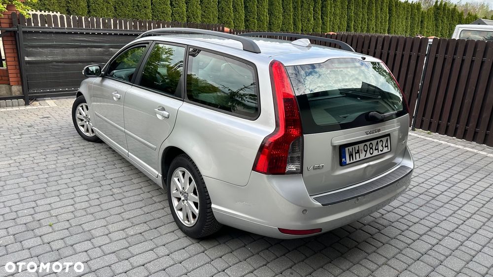 Volvo V50 - 10