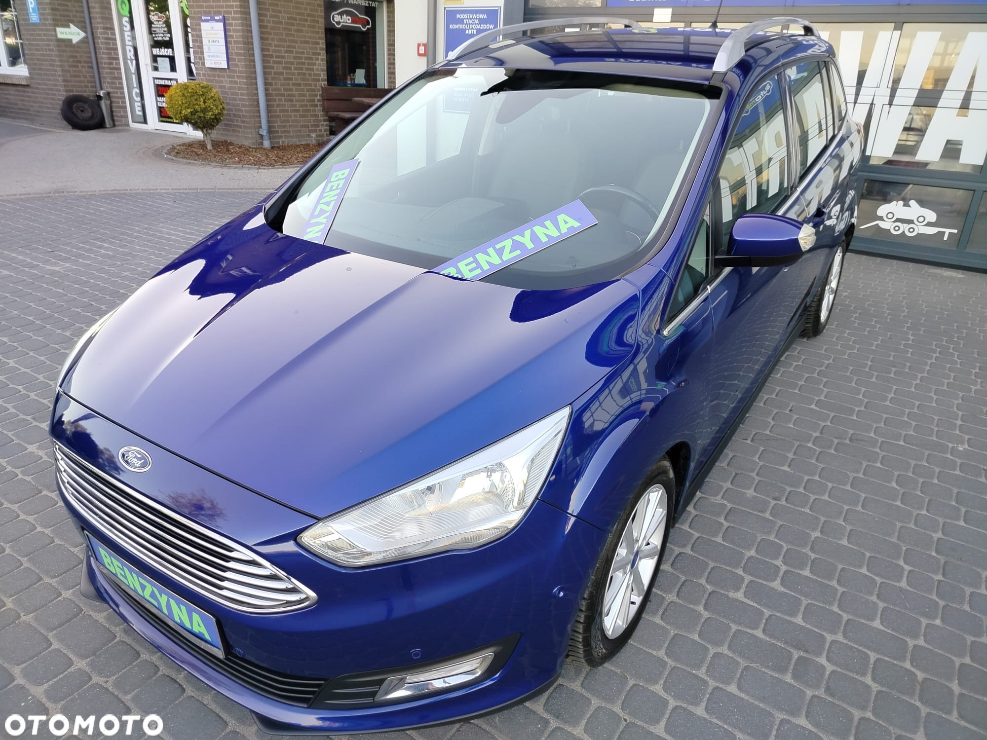 Ford Grand C-MAX 1.5 EcoBoost Start-Stopp-System Titanium - 2