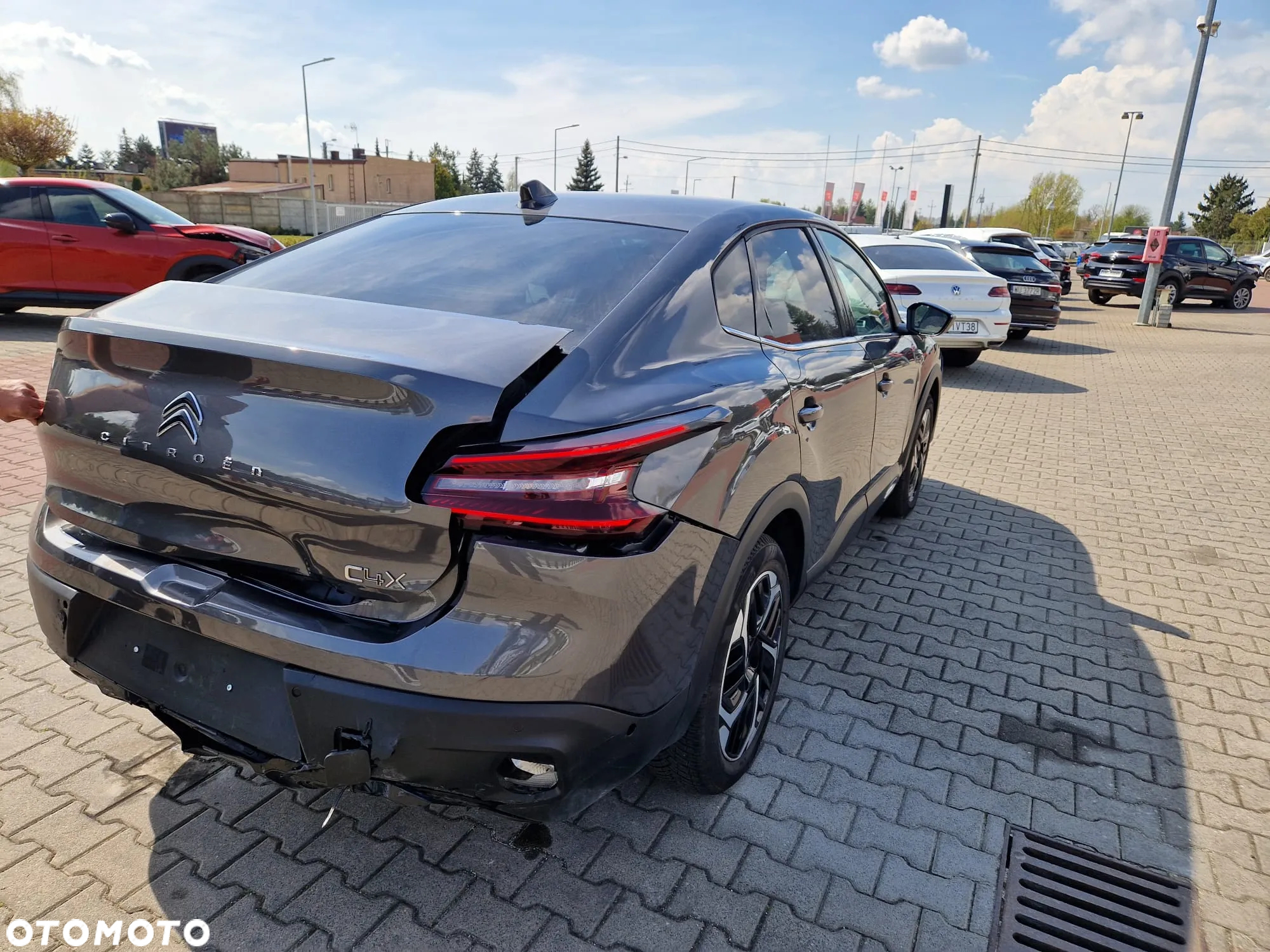 Citroën C4X 1.2 PureTech Max S&S EAT8 - 6