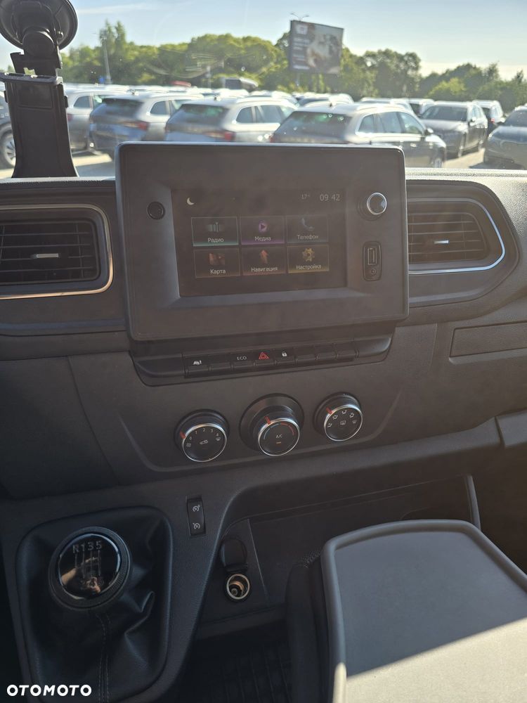Renault Master - 18
