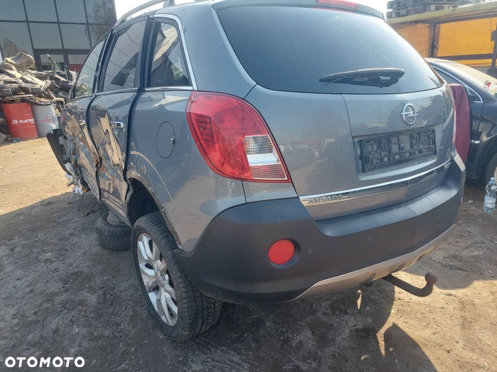 KOMPLETNY TYŁ OPEL ANTARA I GJE - 3