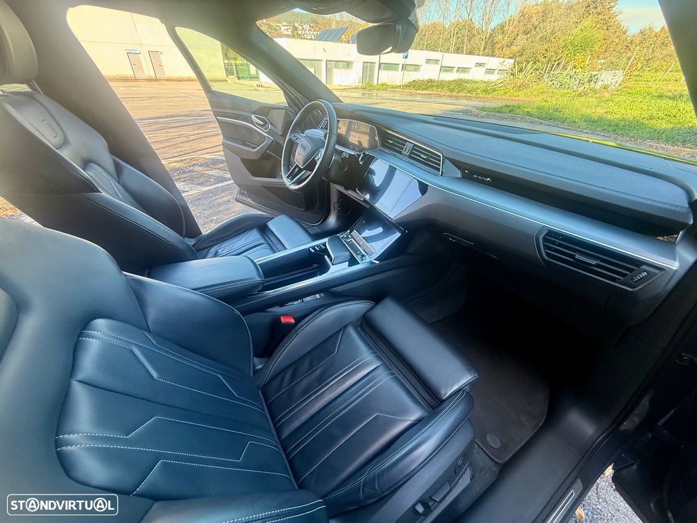Audi e-tron 55 quattro S line - 14