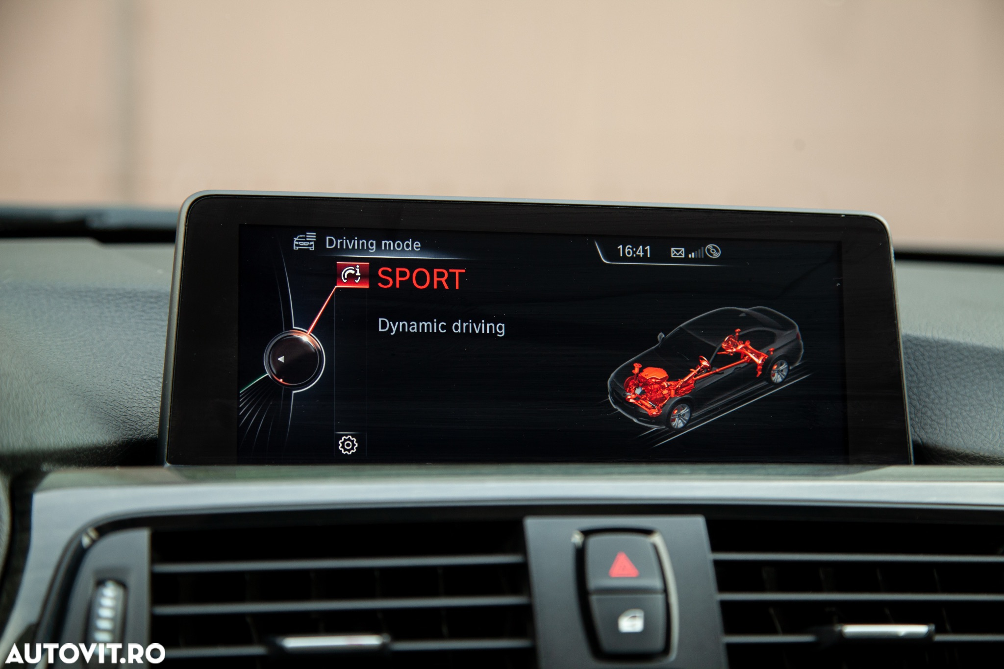 BMW Seria 3 320d Aut. Luxury Line - 32