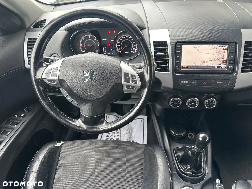 Peugeot 4007 2.2HDi Premium - 26