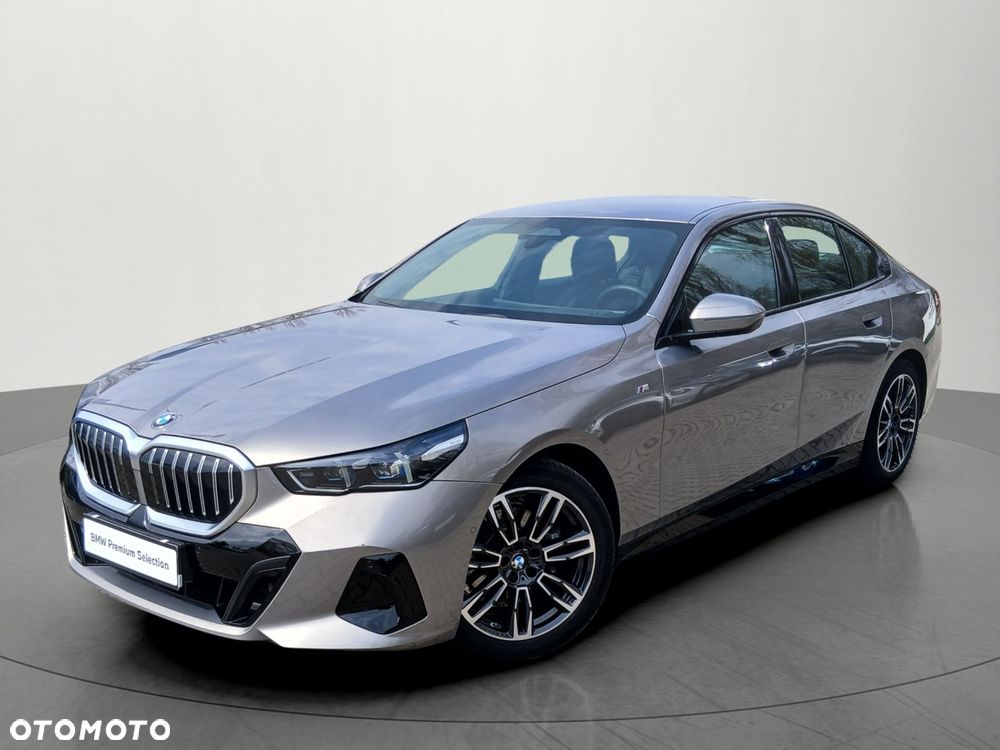 BMW Seria 5 520d xDrive - 3