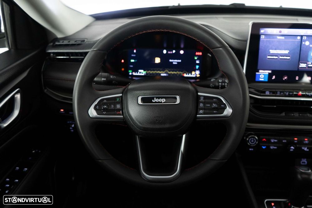 Jeep Compass 1.3 TG Trailhawk - 28