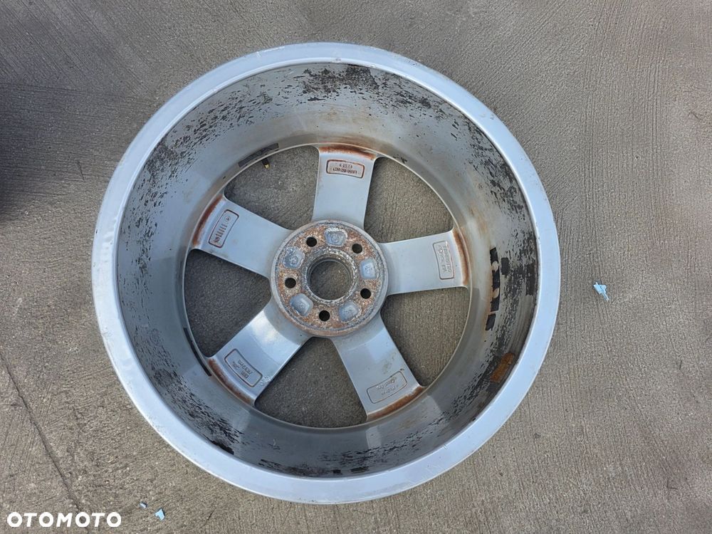 FELGA FELGI VW AUDI SKODA A3 A4 A6 8.0J R18 ET47 8K0601025Q 19/26 KOMPLET - 7