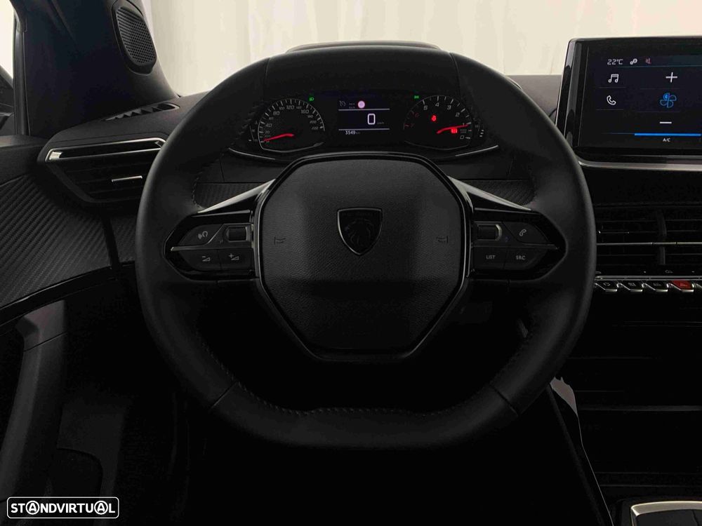 Peugeot 2008 1.2 PureTech Style - 12