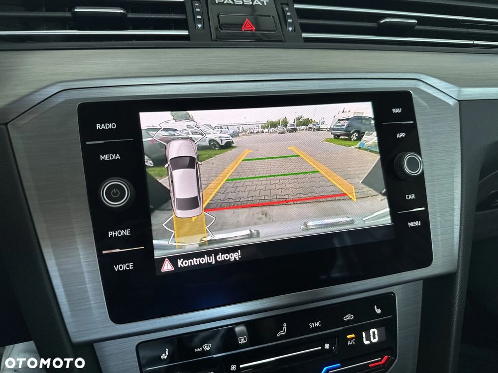 Volkswagen Passat 1.5 TSI EVO Business DSG - 23