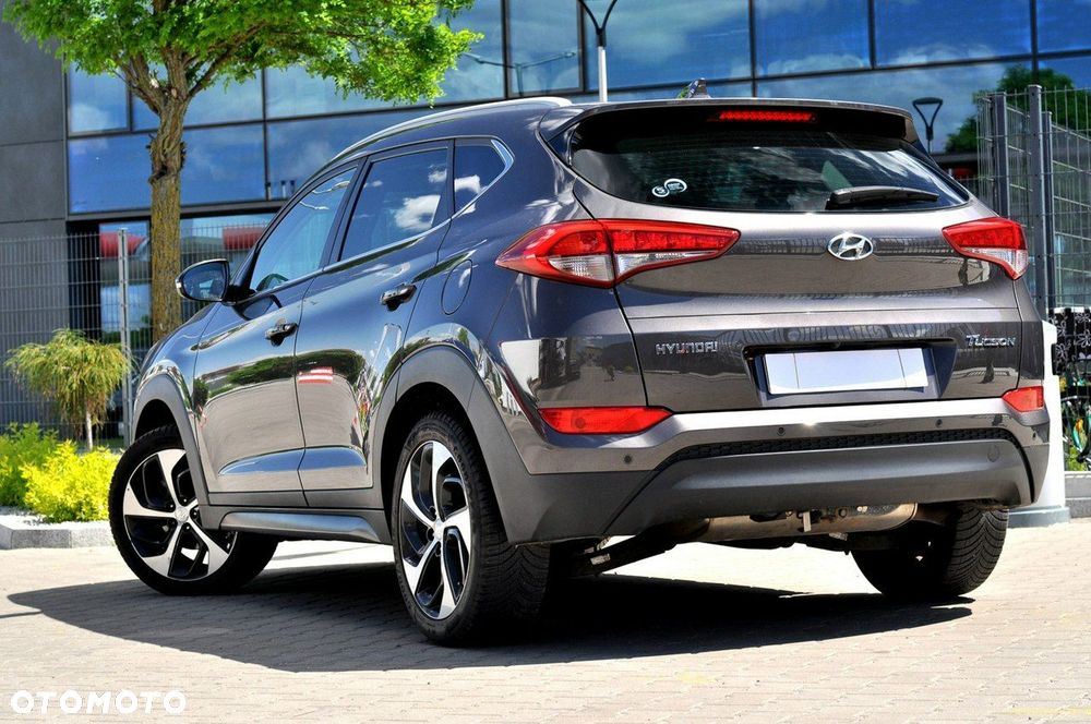 Hyundai Tucson blue 1.7 CRDi 2WD Advantage - 14