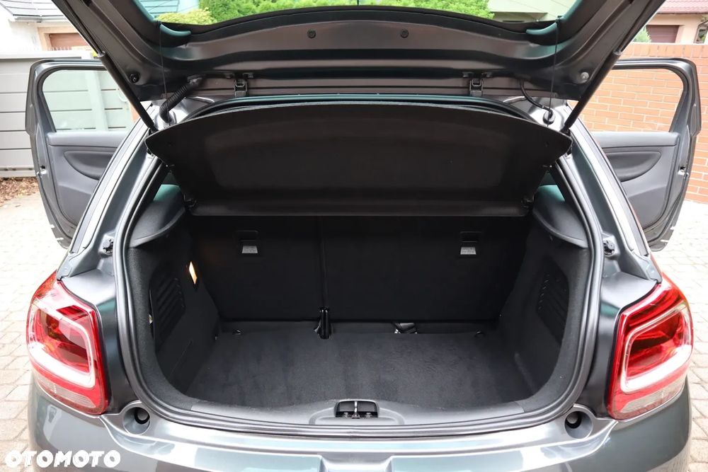 Citroën DS3 PureTech 82 SoChic - 14