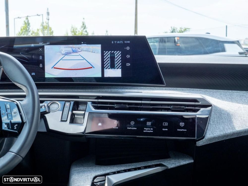 Peugeot E-3008 73 kWh Allure - 28