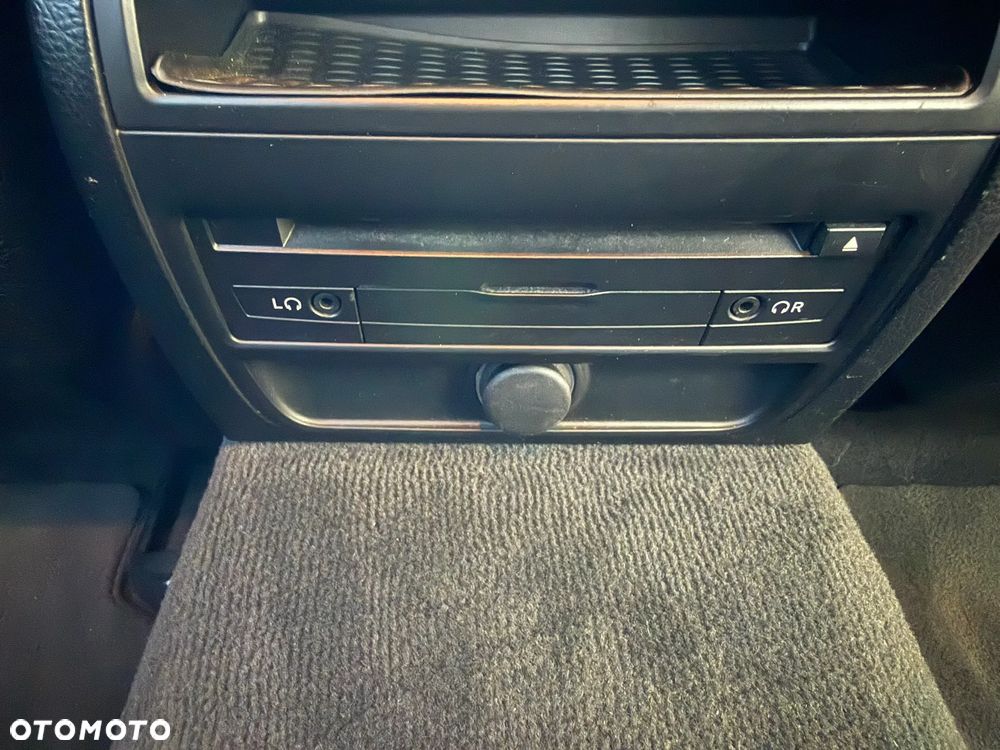 BMW Seria 5 525d Luxury Line - 29