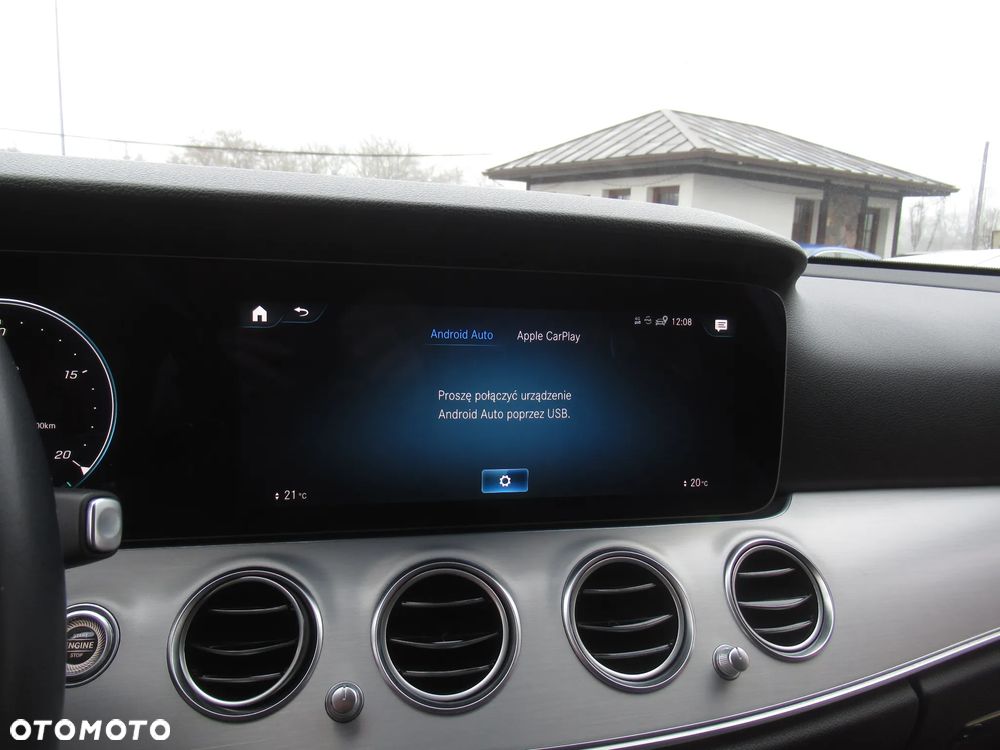 Mercedes-Benz Klasa E 220 d 4-Matic AMG - 35