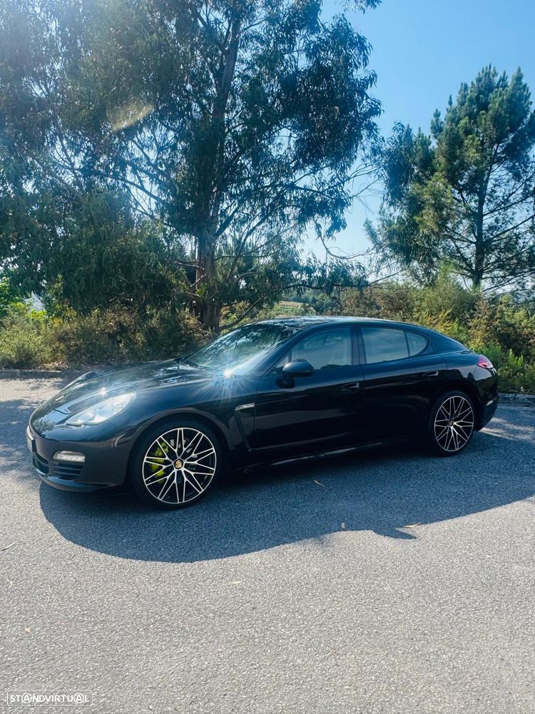 Porsche Panamera 3.0 V6 - 2