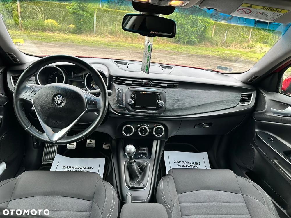 Alfa Romeo Giulietta 1.6 JTDM - 11