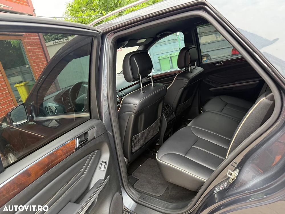 Mercedes-Benz ML 300 CDI BlueEfficiency Aut - 31