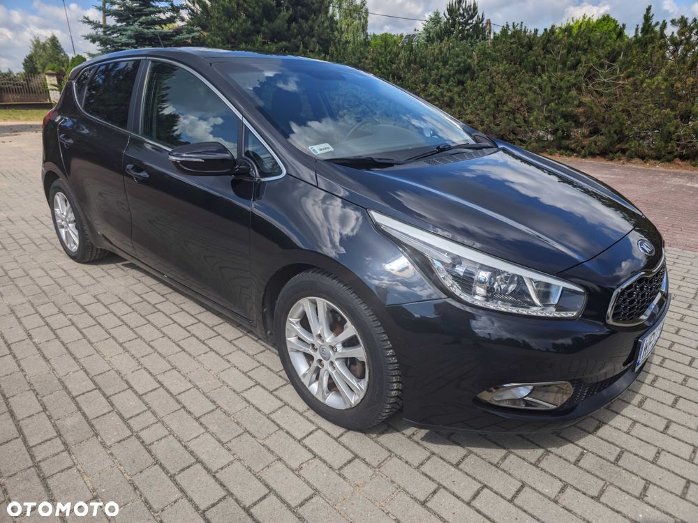 Kia Ceed - 1