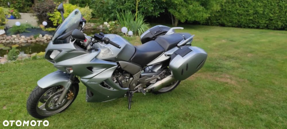 Honda CBF - 5