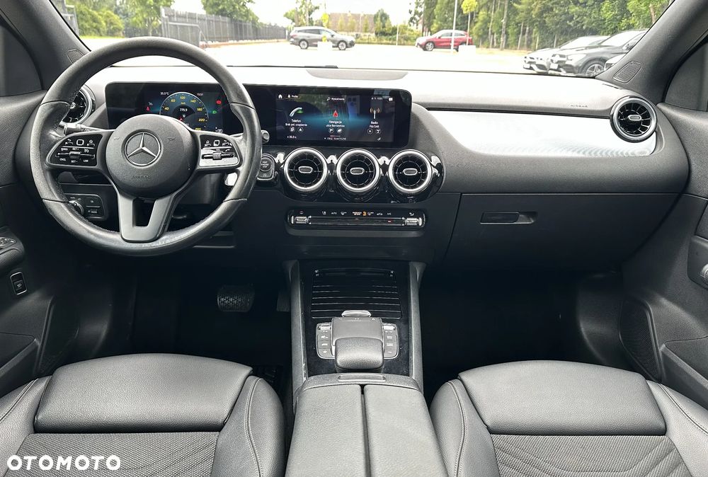 Mercedes-Benz GLA 200 Style - 13