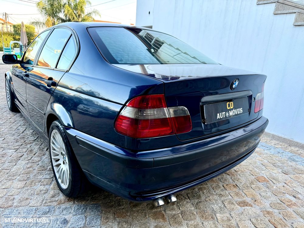 BMW 320 - 4