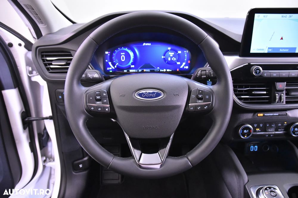Ford Kuga - 16