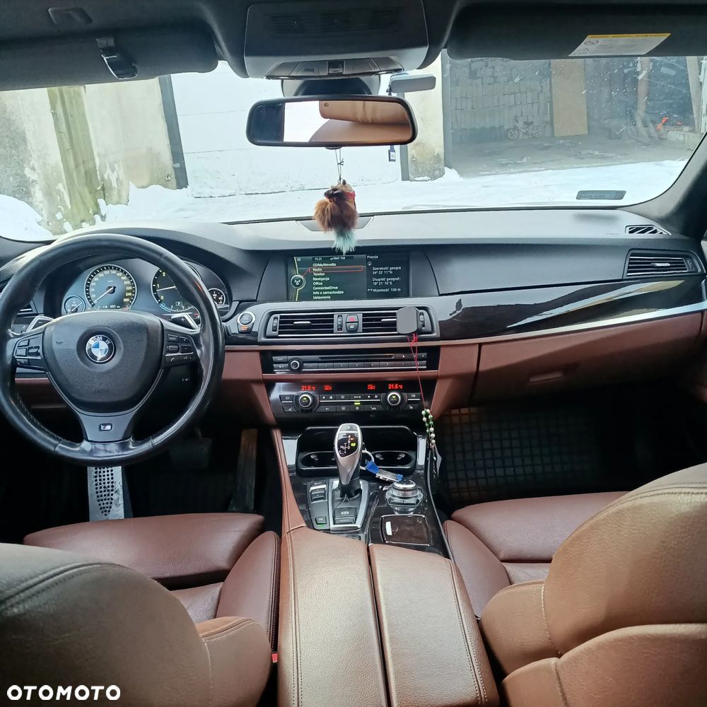 BMW Seria 5 530d xDrive - 10