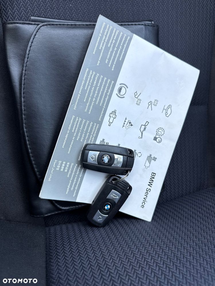 BMW Seria 3 - 24