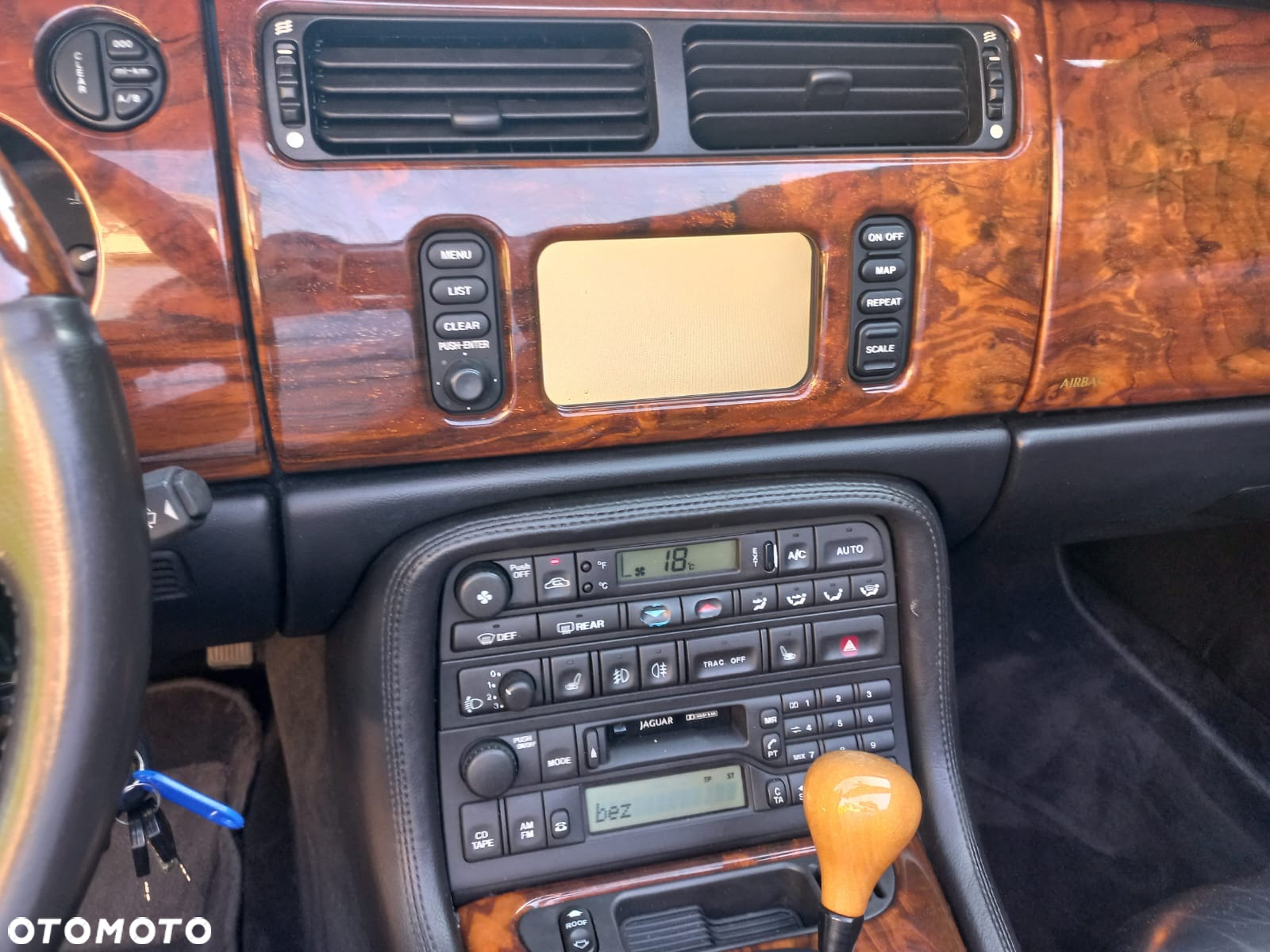 Jaguar XK8 XKR 4.0 - 22