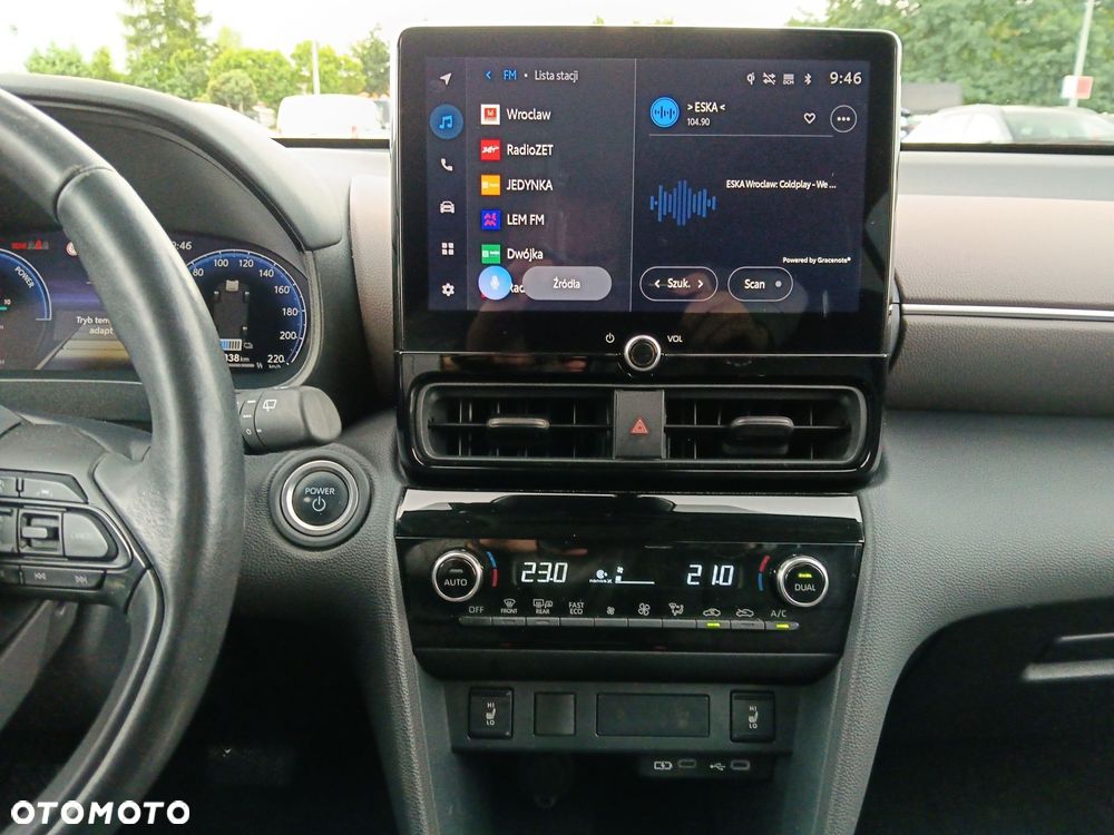 Toyota Yaris Cross Hybrid 1.5 Executive - 13