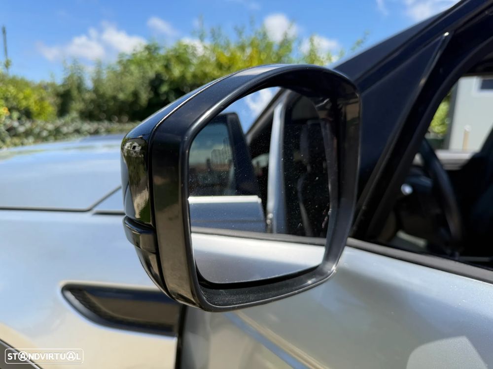 Land Rover Discovery Sport TD4 Aut. Dynamic - 33