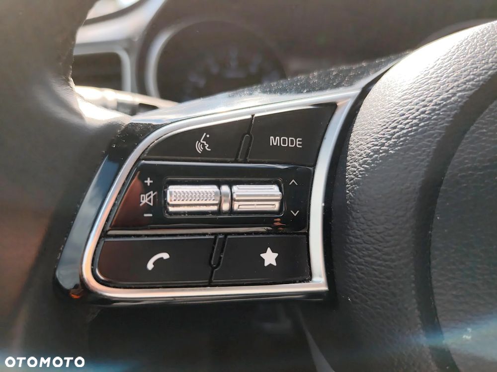 Kia Ceed 1.5 T-GDI M - 22