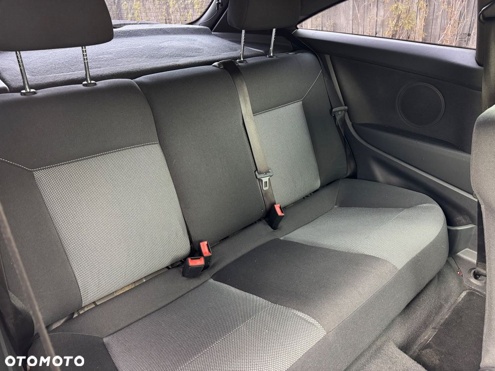 Opel Astra - 11