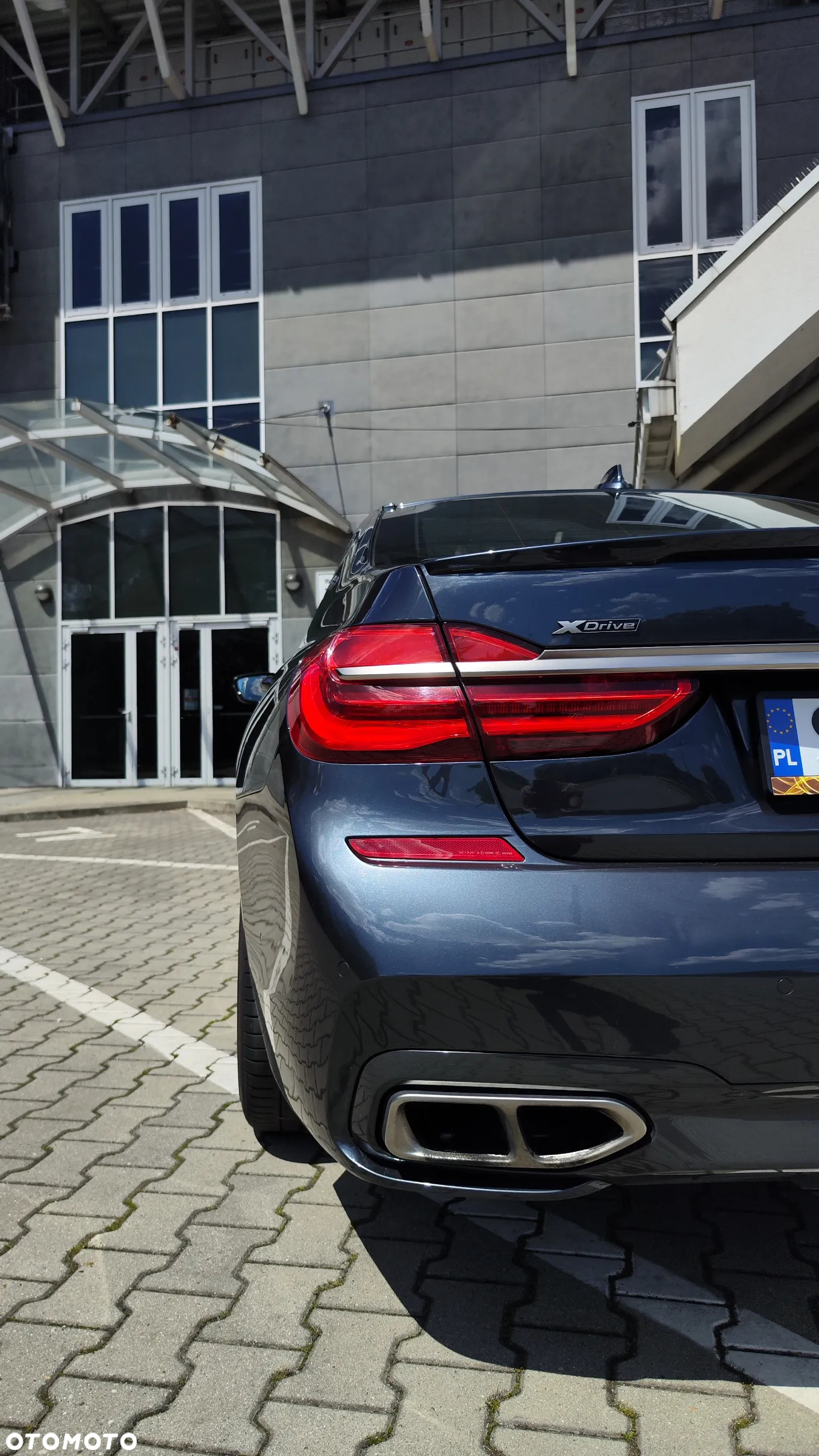 BMW Seria 7 M760Li xDrive V12 Excellence - 11