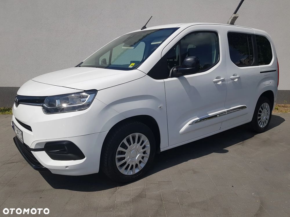 Toyota Proace City Verso 1.5 D-4D Family - 3