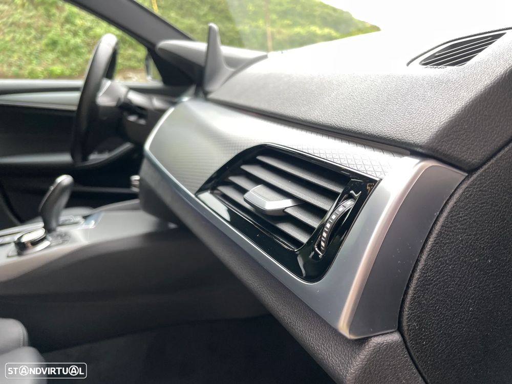 BMW 520 d Pack M Auto - 41