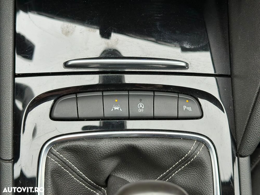 Opel Insignia 2.0 CDTI Start/Stop Edition - 19