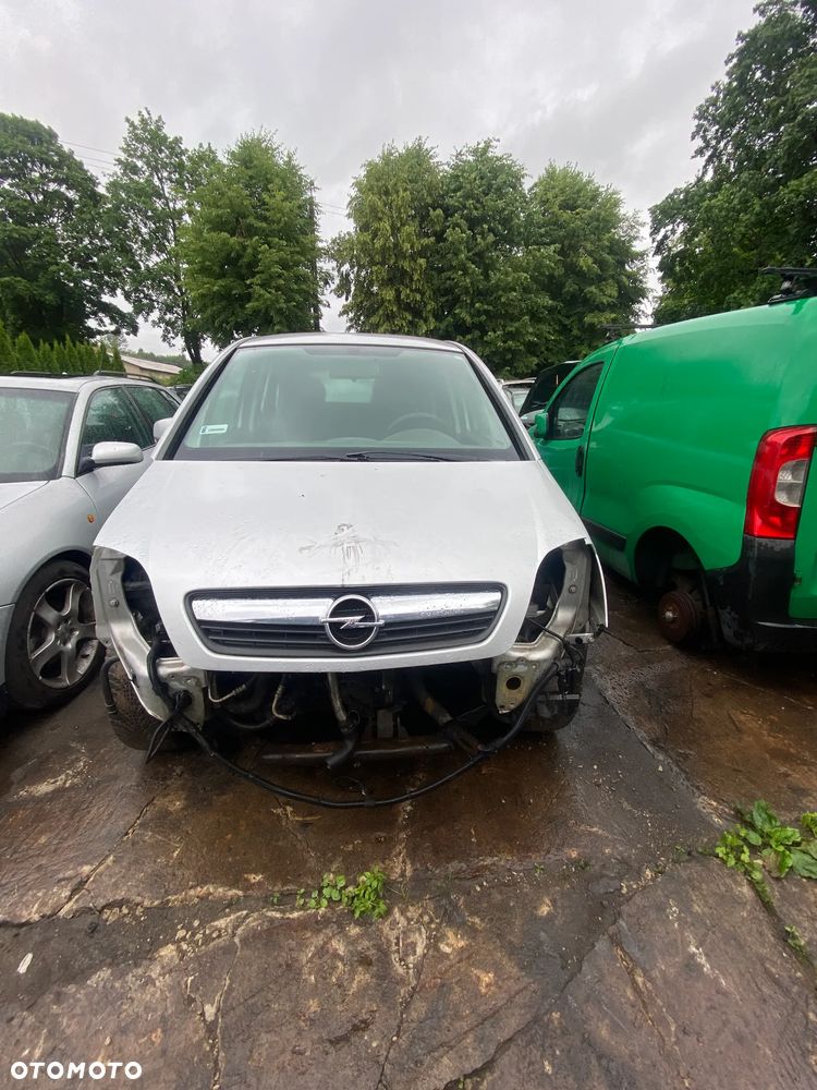 Opel Meriva A na części - 1