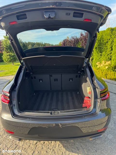 Porsche Macan Standard - 17