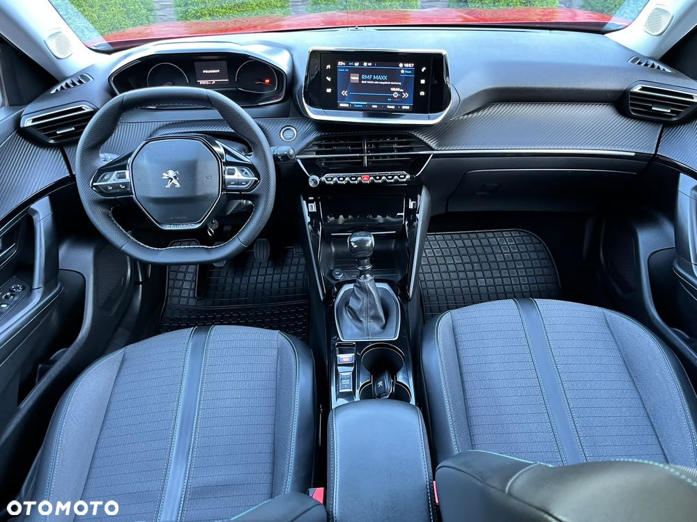 Peugeot 2008 PureTech 100 Stop&Start Allure Pack - 4