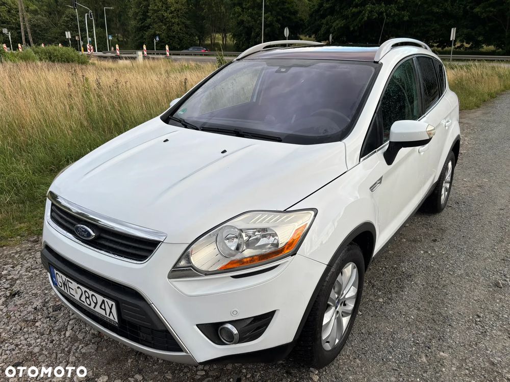 Ford Kuga 2.0 TDCi 2x4 Titanium - 10