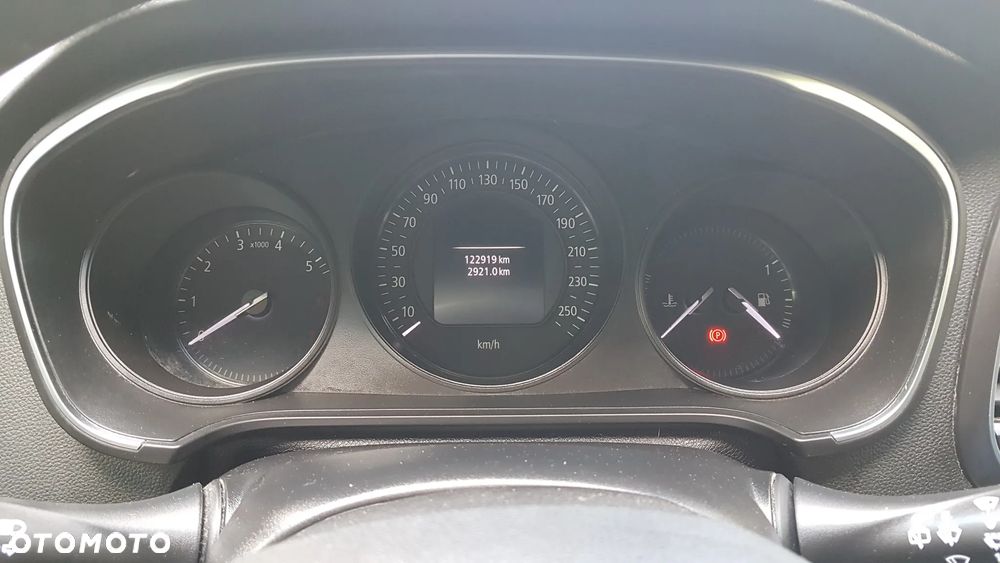 Renault Megane - 9