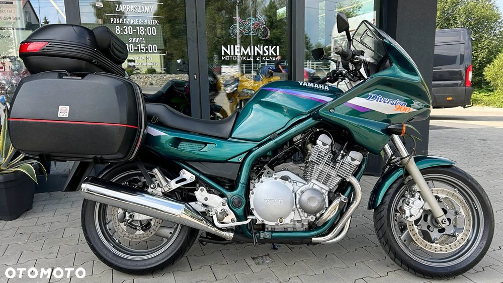 Yamaha XJ - 12
