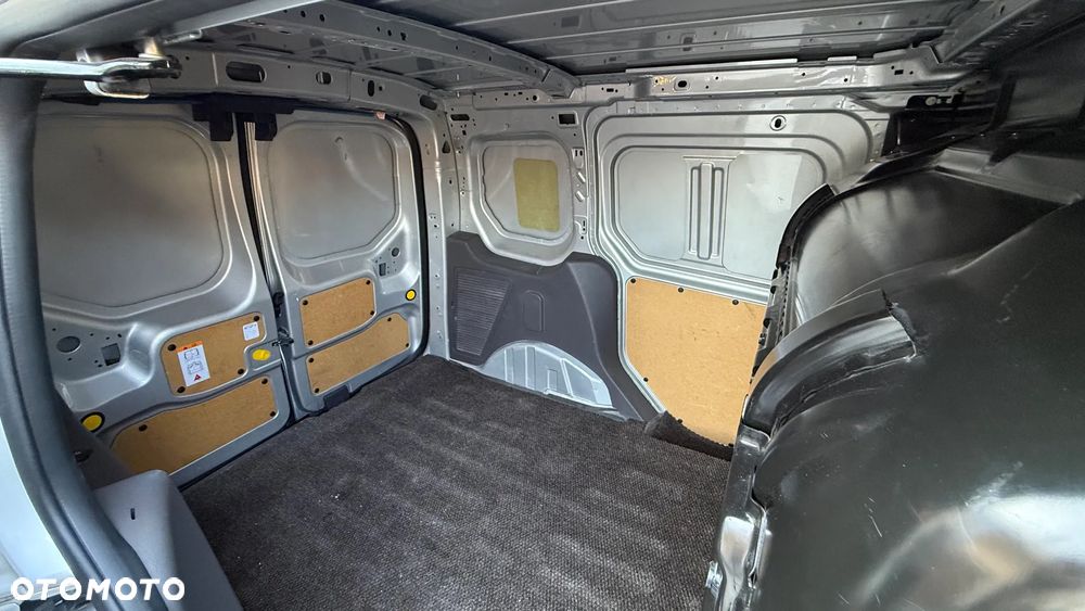 Ford TRANSIT CONNECT - 21