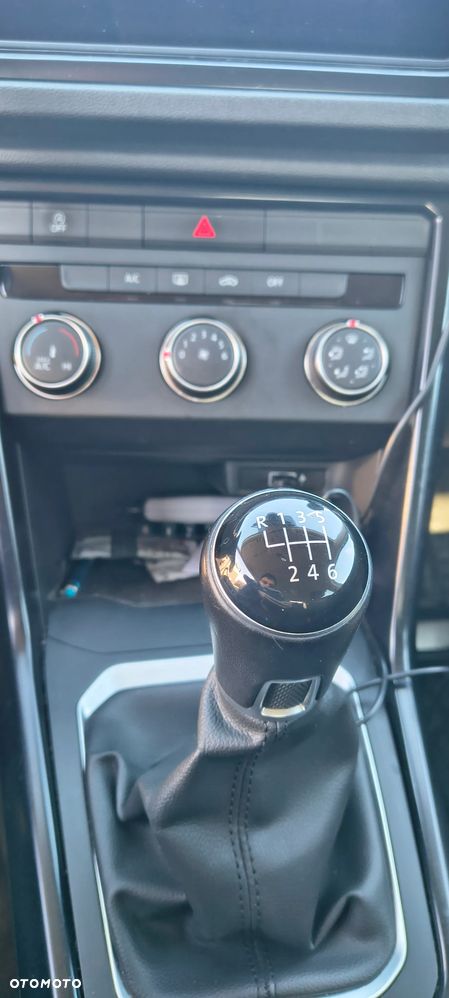 Volkswagen T-Roc 1.0 TSI Life - 5