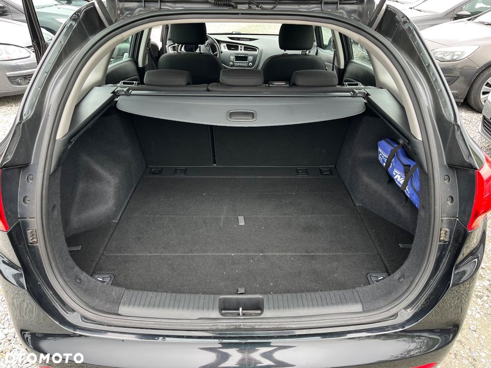 Kia Ceed 1.6 GDI M - 29